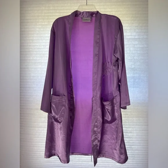 Personalized Robe - Picture 1 of 10